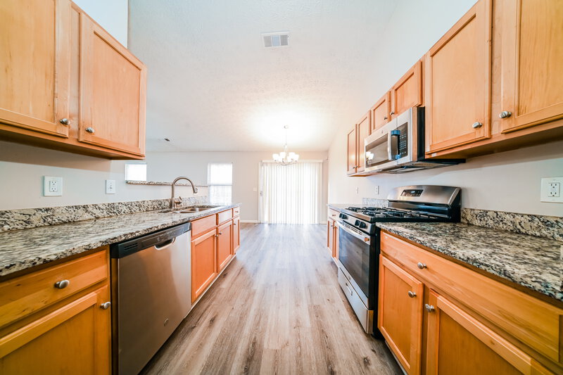1,890/Mo, 5324 Paddington Lane Powder Springs, GA 30127 Kitchen View