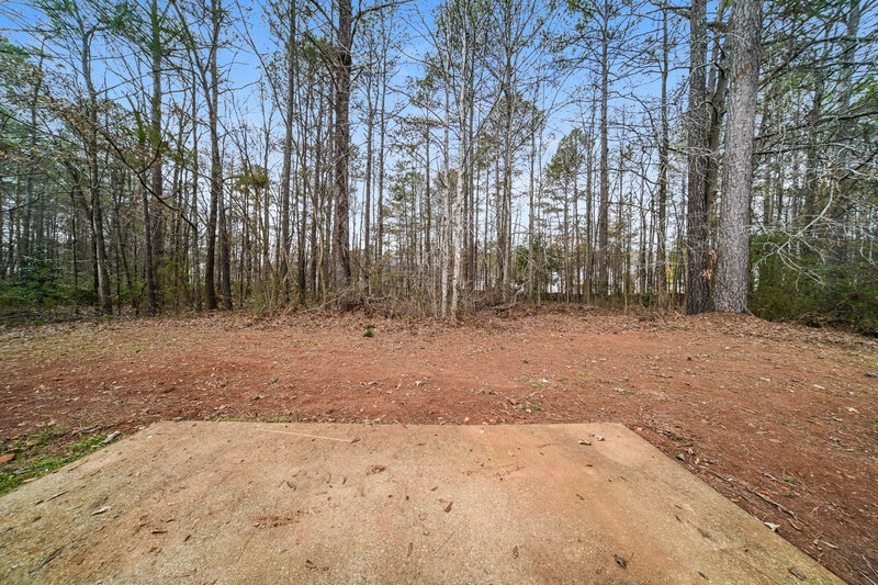 1,890/Mo, 5324 Paddington Lane Powder Springs, GA 30127 Backyard View