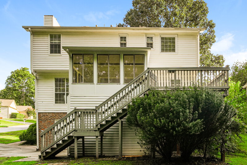 2,215/Mo, 6868 Robinwood Trl Douglasville, GA 30135 Rear View 2