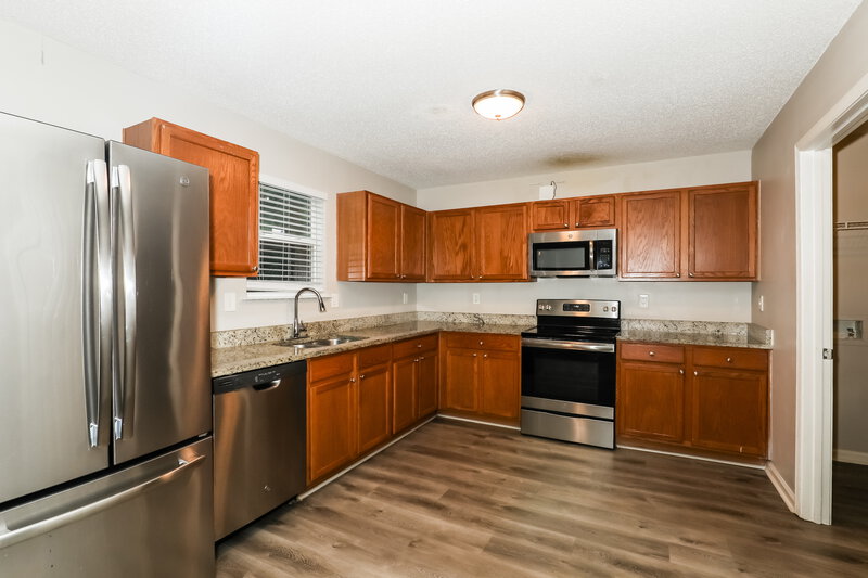 1,975/Mo, 1112 Saint Phillips Ct Locust Grove, GA 30248 Kitchen View