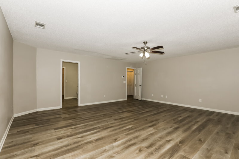 1,975/Mo, 1112 Saint Phillips Ct Locust Grove, GA 30248 Main Bedroom View