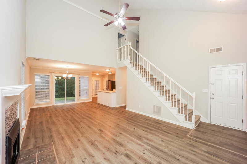 2,620/Mo, 12242 Cypress Way Fayetteville, GA 30215 Living Room View 2