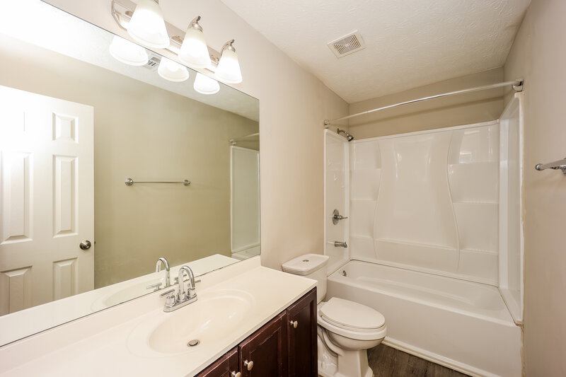 2,620/Mo, 12242 Cypress Way Fayetteville, GA 30215 Bathroom View 2
