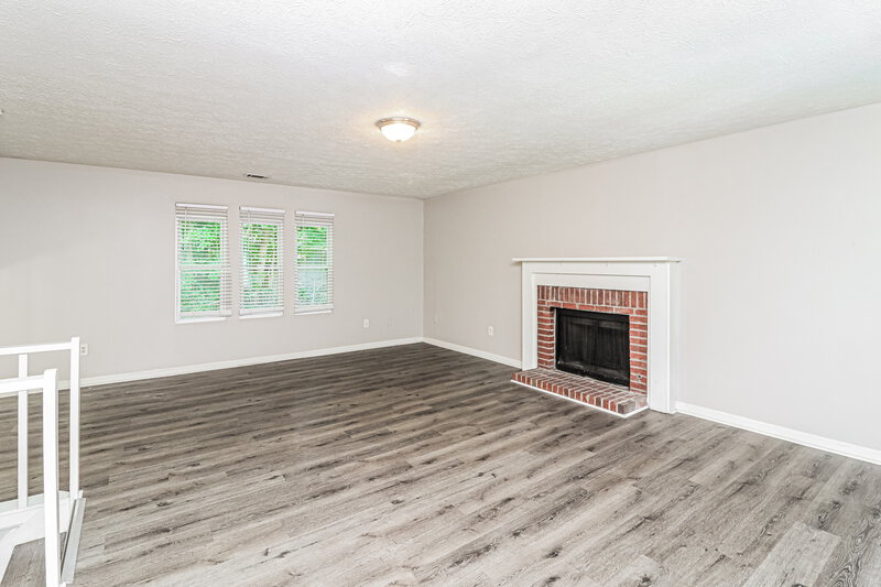 2,710/Mo, 5895 Brookside Drive SE Mableton, GA 30126 Living Room View