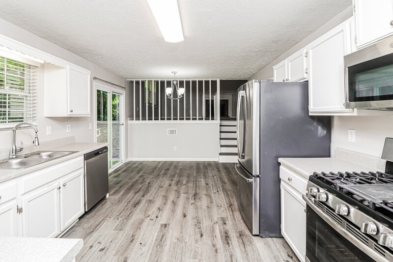 2,710/Mo, 5895 Brookside Drive SE Mableton, GA 30126 Kitchen View 2