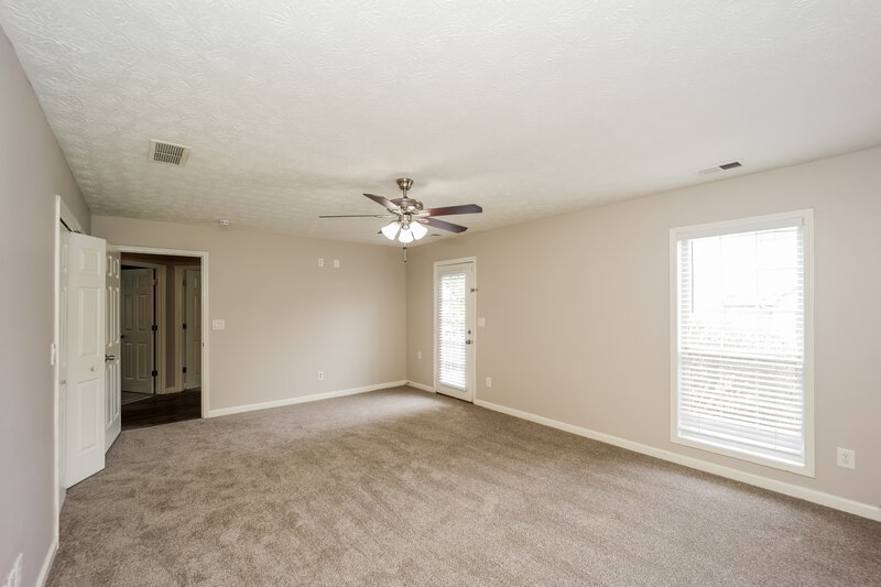 2,260/Mo, 110 Gingerbread Place Fayetteville, GA 30214 Main Bedroom View