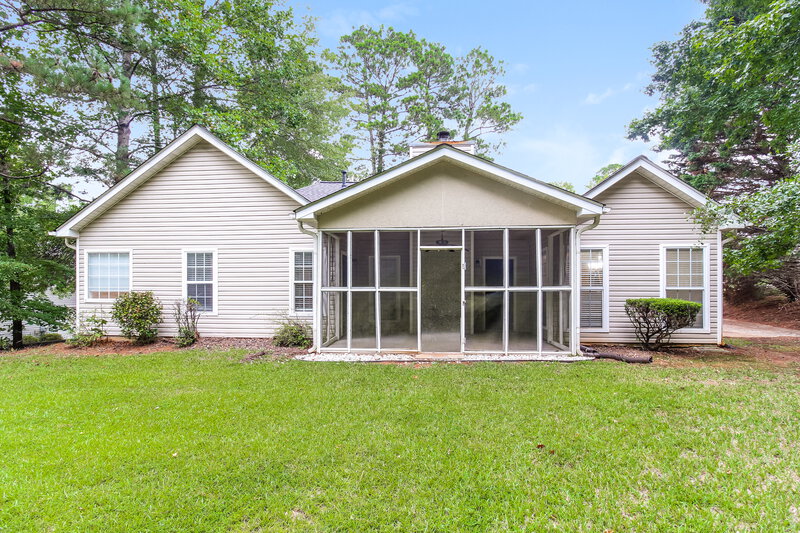 1,930/Mo, 850 Chaseridge Drive McDonough, GA 30253 Rear View