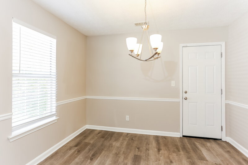 1,830/Mo, 405 Village Cir Stockbridge, GA 30281 Dining Room View