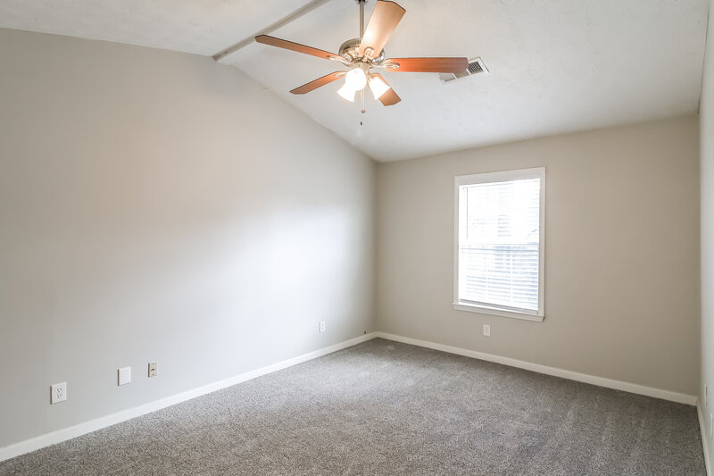 0/Mo, 1569 Dillard Road Stone Mountain, GA 30088 Main Bedroom View