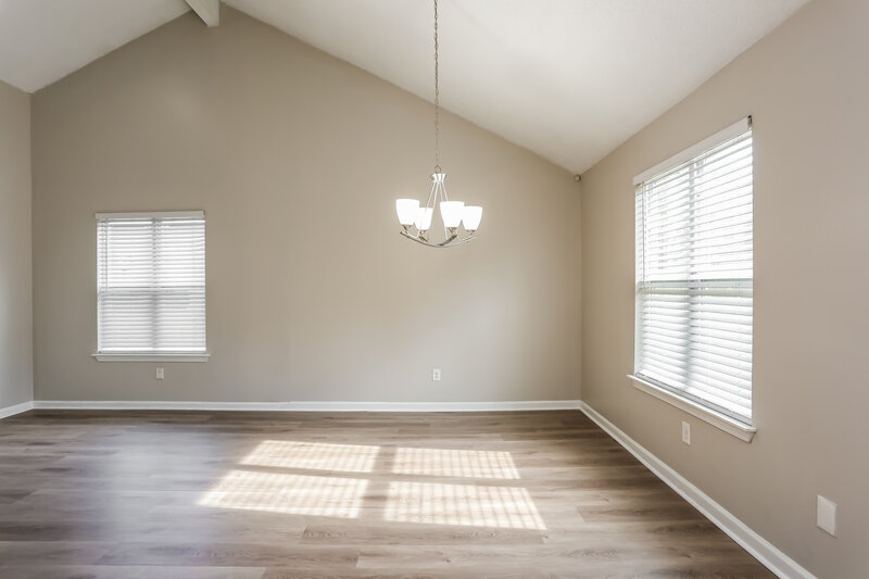 1,895/Mo, 359 Tait Rd Stockbridge, GA 30281 Dining Room View