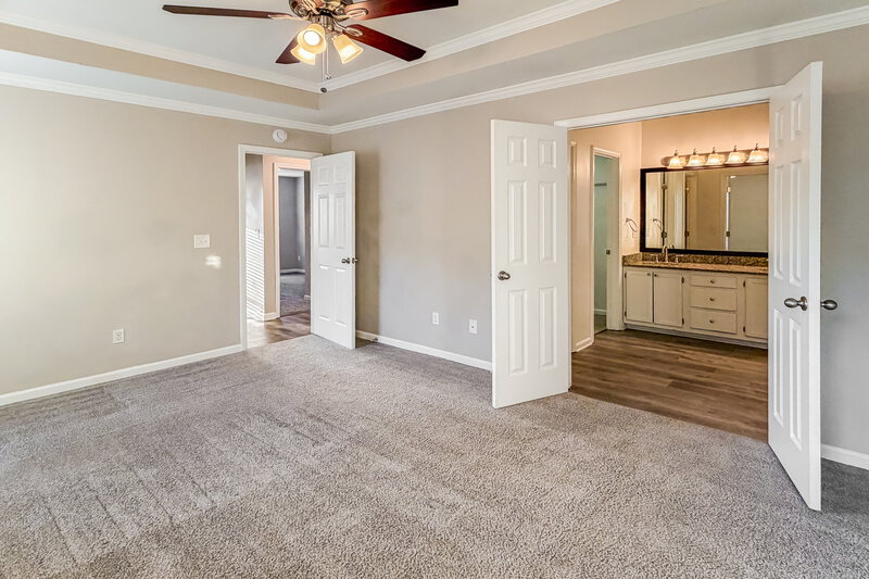 2,200/Mo, 520 Brooksdale Dr Woodstock, GA 30189 Main Bedroom View 2