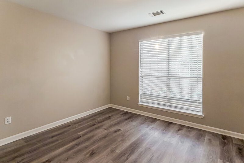 2,200/Mo, 520 Brooksdale Dr Woodstock, GA 30189 Bedroom View