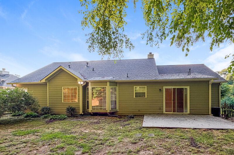 2,200/Mo, 520 Brooksdale Dr Woodstock, GA 30189 Rear View