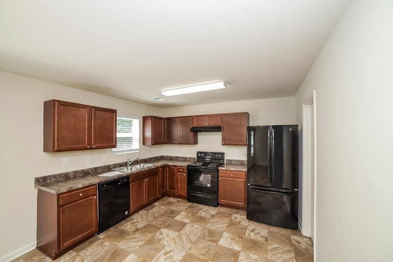 1,980/Mo, 322 Freeman Cir Villa Rica, GA 30180 Kitchen View