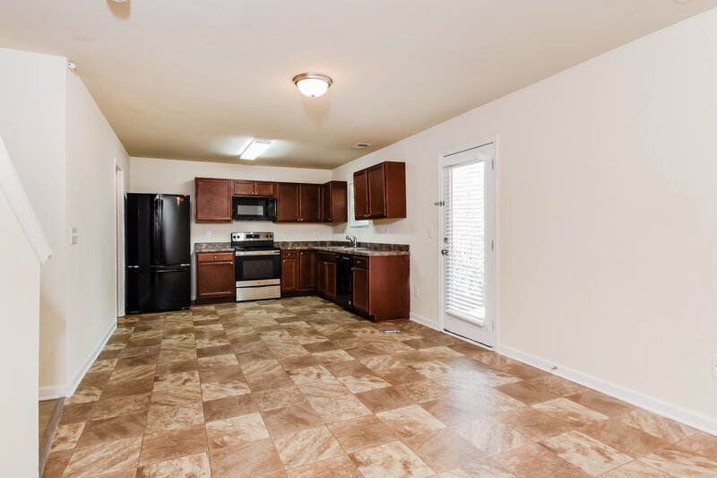 1,780/Mo, 331 Freeman Cir Villa Rica, GA 30180 Kitchen View