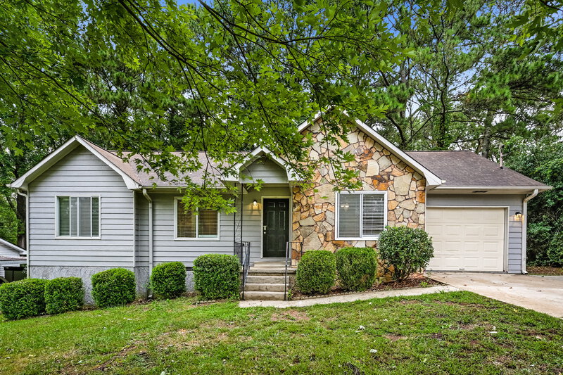 1,560/Mo, 180 Adrian Dr Stockbridge, GA 30281 External View
