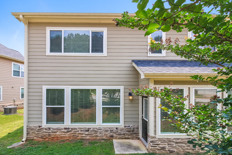 2,420/Mo, 424 Best Friends Turn Alley McDonough, GA 30252 Rear View 2