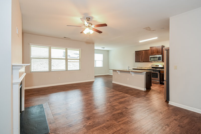 2,165/Mo, 141 Ivey Meadow Dr Dallas, GA 30132 Living Room View