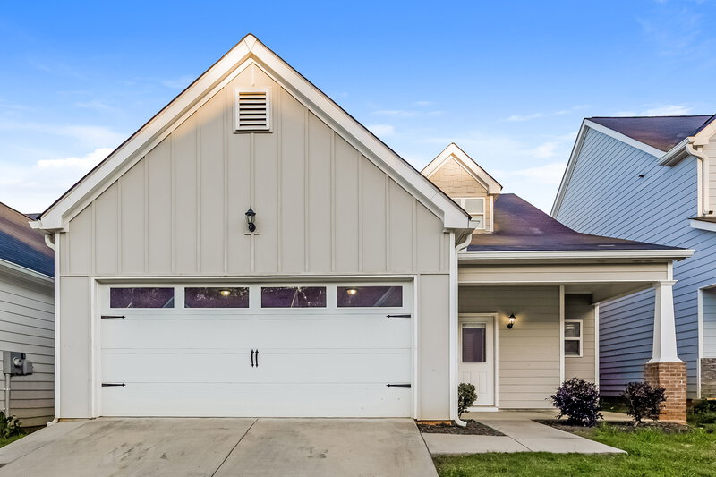 1,730/Mo, 25 Celtic CT Adairsville, GA 30103 External View