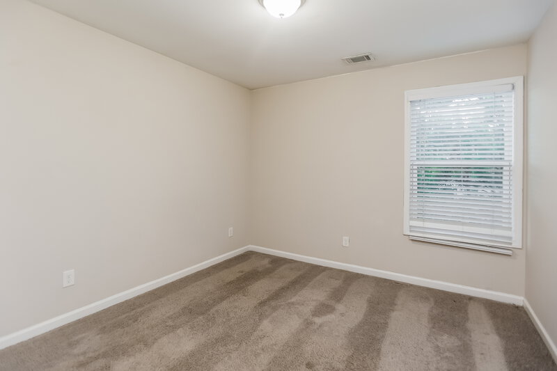 1,730/Mo, 25 Celtic CT Adairsville, GA 30103 Bedroom View