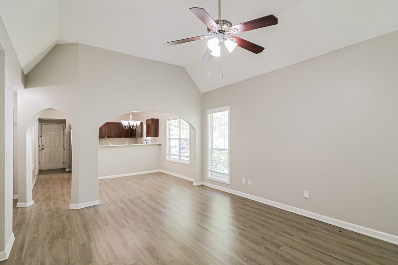 2,020/Mo, 388 Jasmine Dr Locust Grove, GA 30248 Living Room View