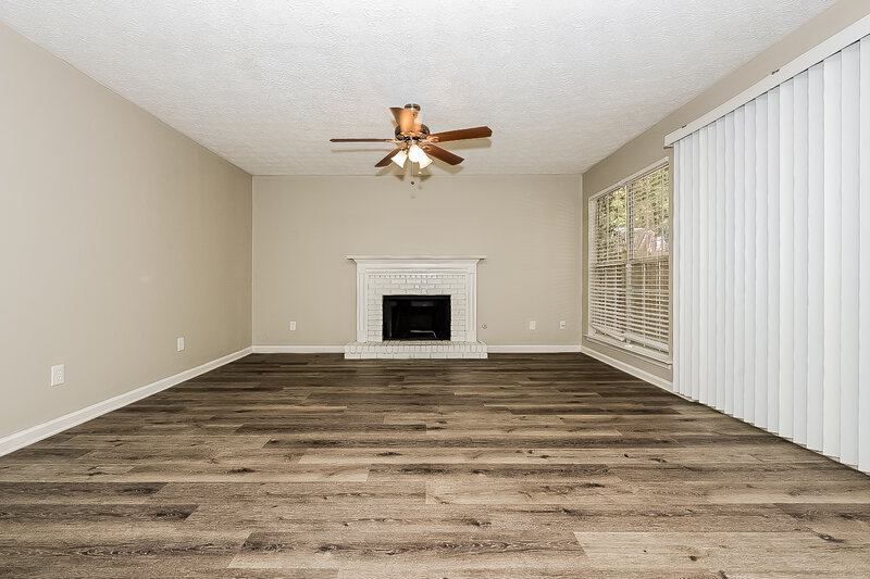 2,065/Mo, 8562 Glendevon Court Riverdale, GA 30274 Living Room View