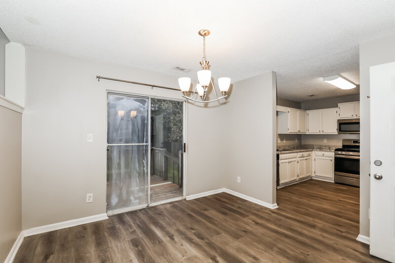 1,790/Mo, 709 Village Overlook McDonough, GA 30253 Dining Room View 2