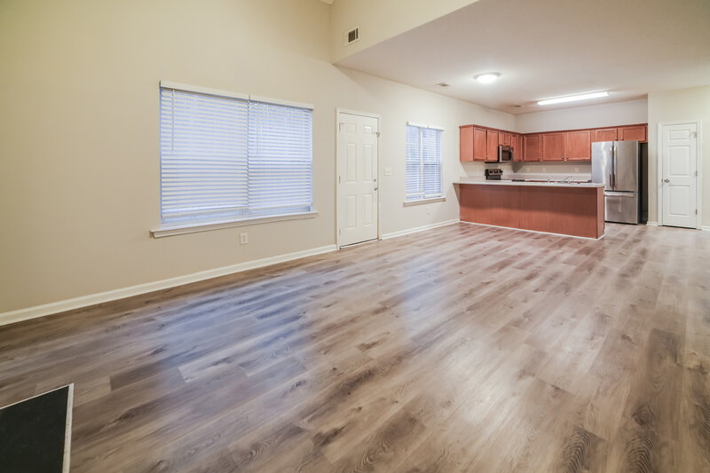 1,795/Mo, 202 Oakwood Pl Villa Rica, GA 30180 Living Room View 2