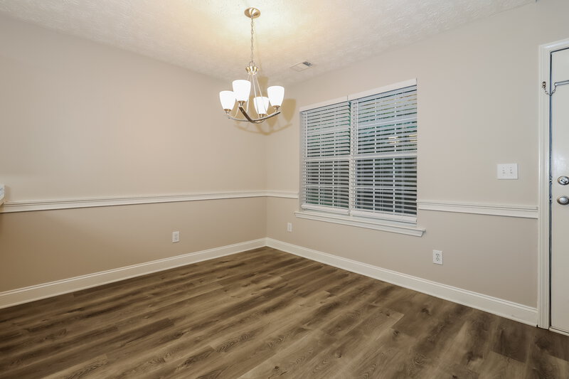 2,690/Mo, 208 Pebble Creek Dr McDonough, GA 30253 Dining Room View