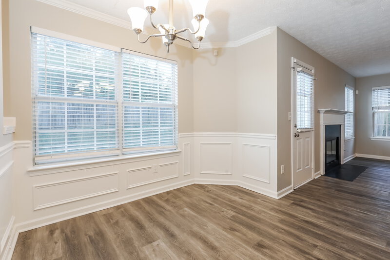 2,200/Mo, 212 Baltimore Ave Stockbridge, GA 30281 Breakfast Nook View