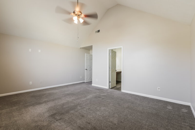 1,725/Mo, 11281 Aliyah Dr Hampton, GA 30228 Main Bathroom View