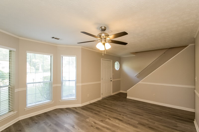 1,900/Mo, 3501 Wildhorse Dr Powder Springs, GA 30127 Living Room View 3