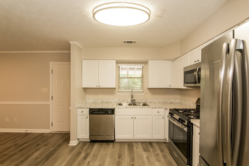 1,900/Mo, 3501 Wildhorse Dr Powder Springs, GA 30127 Kitchen View 2