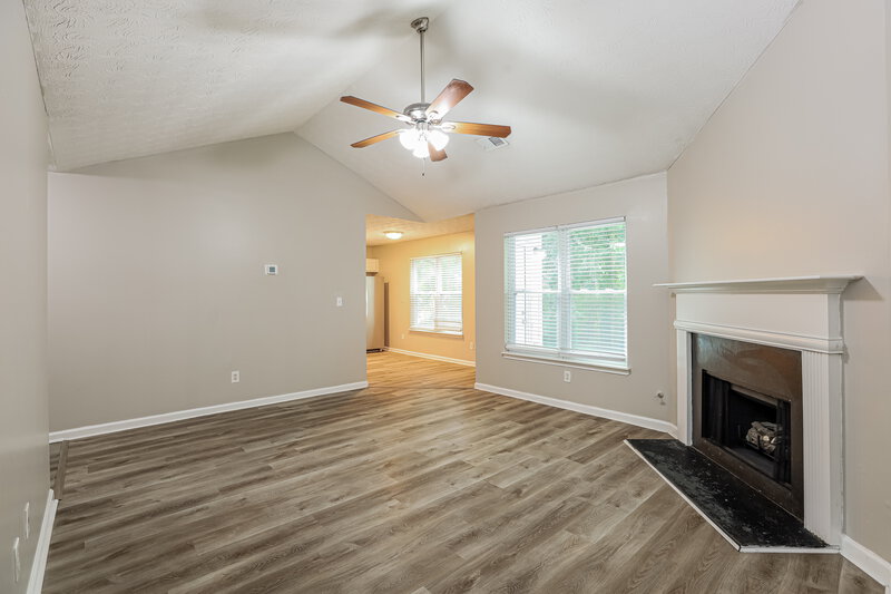 1,965/Mo, 54 Virginia Heights Dr Newnan, GA 30263 Living Room View 2