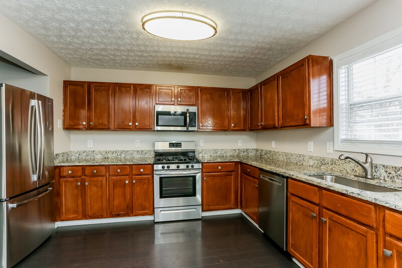1,775/Mo, 369 Kades Cove Dr Dallas, GA 30132 Kitchen View