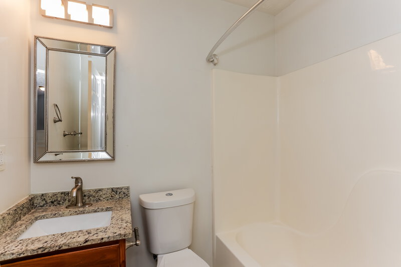 1,775/Mo, 369 Kades Cove Dr Dallas, GA 30132 Bathroom View