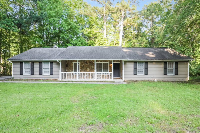 1,845/Mo, 10916 Clearwater Dr Hampton, GA 30228 External View