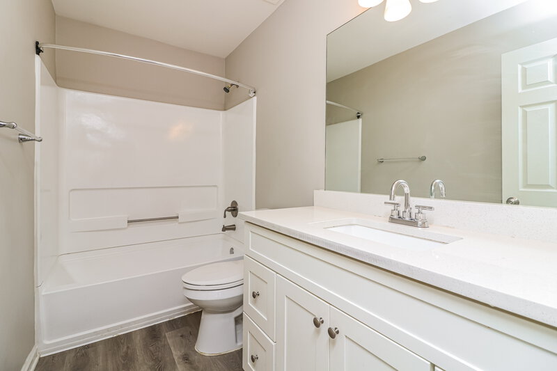 2,275/Mo, 1610 Silver Oak Drive Austell, GA 30106 Bathroom View