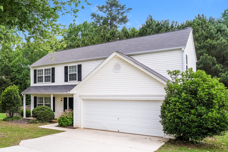 2,160/Mo, 626 Stonecrest Drive Loganville, GA 30052 Front View