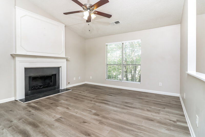 2,170/Mo, 3716 Crescent Hill Ln NW Acworth, GA 30101 Living Room View