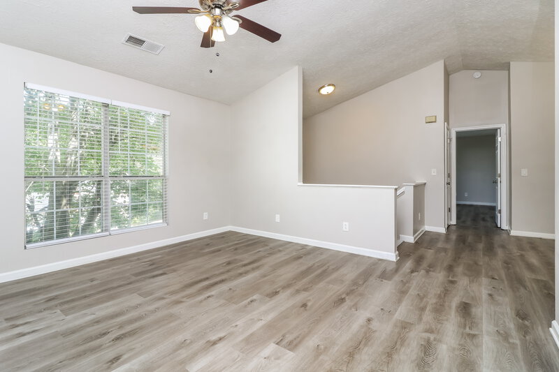 2,170/Mo, 3716 Crescent Hill Ln NW Acworth, GA 30101 Living Room View 3