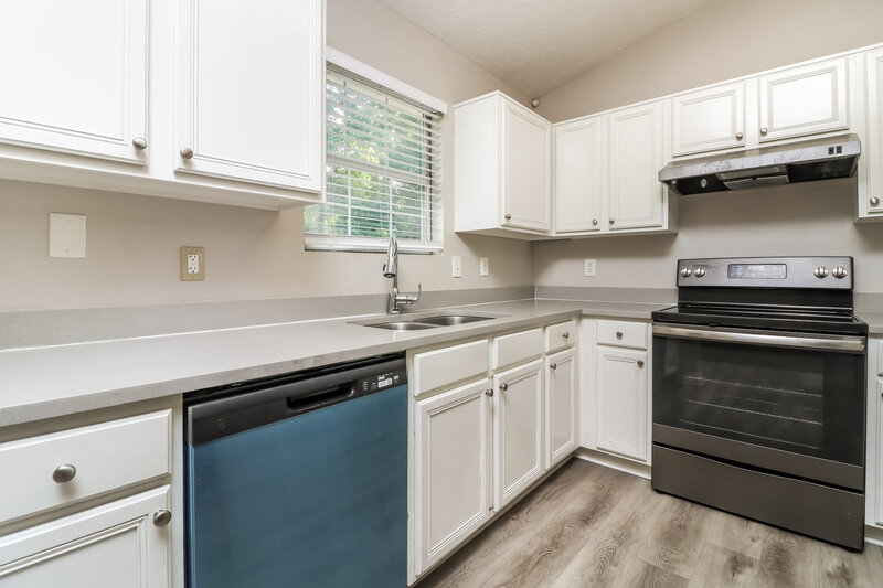 2,170/Mo, 3716 Crescent Hill Ln NW Acworth, GA 30101 Kitchen View