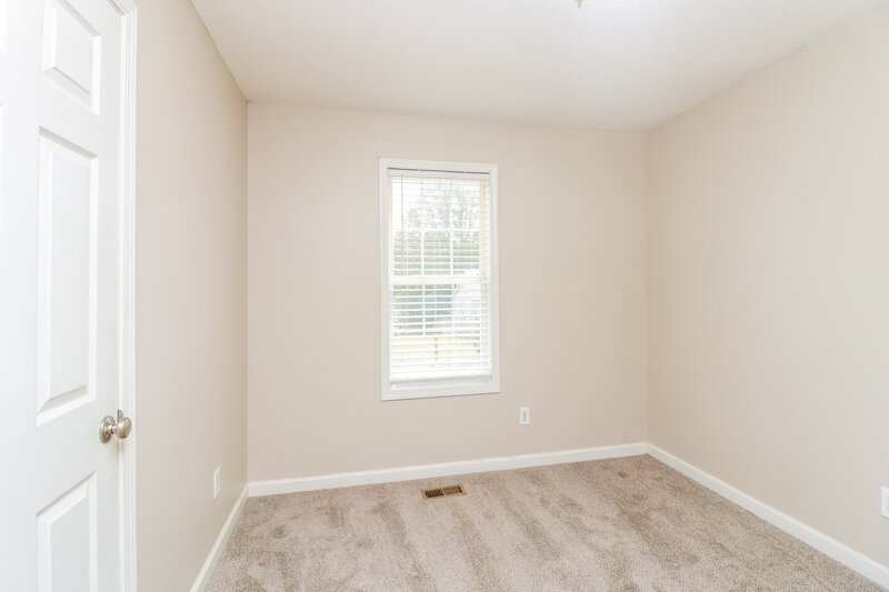 1,650/Mo, 425 River Trace Dr Villa Rica, GA 30180 Bedroom View