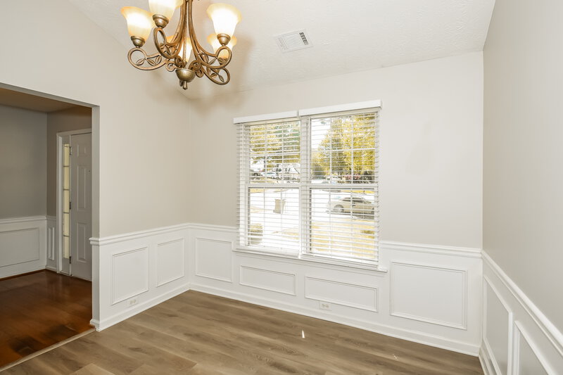 2,320/Mo, 208 Pebble Creek Court Woodstock, GA 30189 Dining Room View