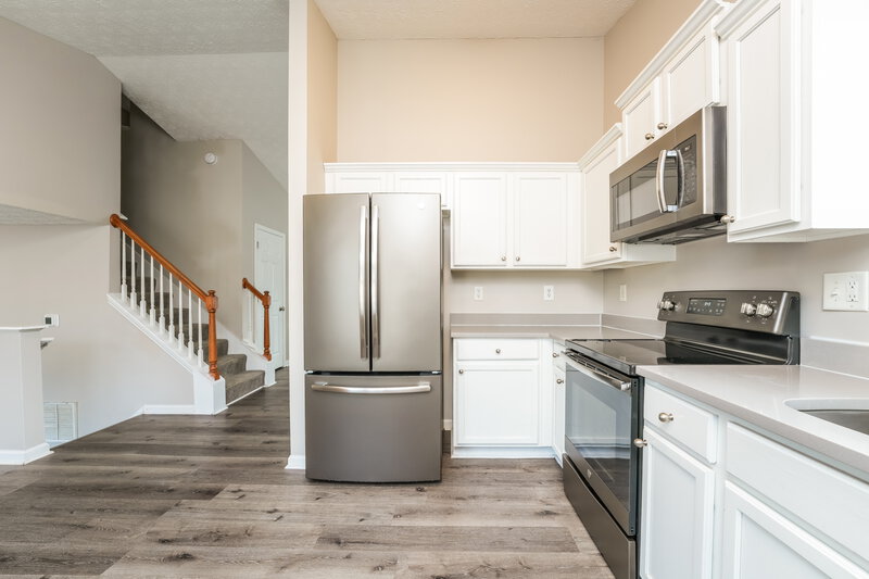 2,025/Mo, 2249 Ligney Creek Ln Snellville, GA 30039 Kitchen View 2