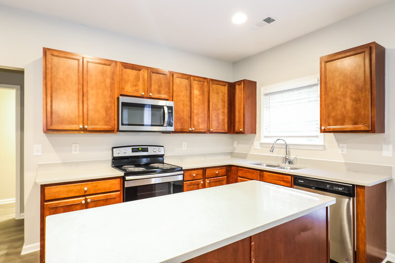 2,375/Mo, 4238 Savannah Drive Atlanta, GA 30349 Kitchen View