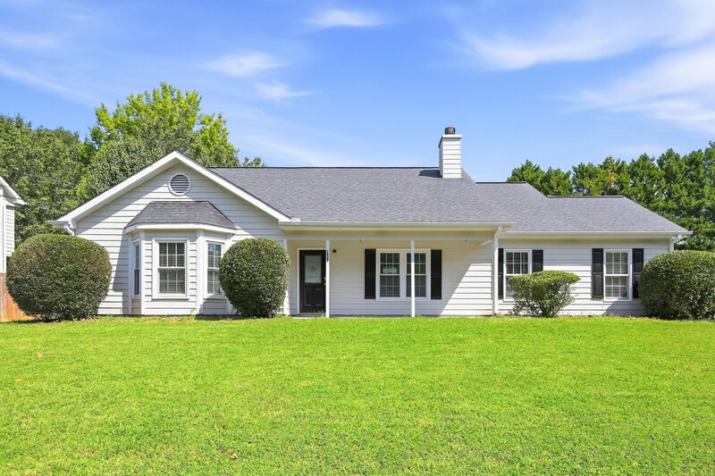 3 Bedroom House – 1290 Shamrock Hill Circle, Loganville, GA 30052