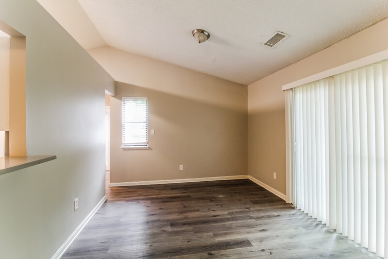 1,855/Mo, 5396 Kelleys Mill Cir Stone Mountain, GA 30088 Breakfast Nook View