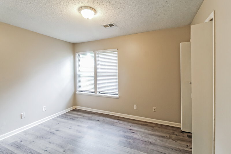 1,855/Mo, 5396 Kelleys Mill Cir Stone Mountain, GA 30088 Bedroom View 2