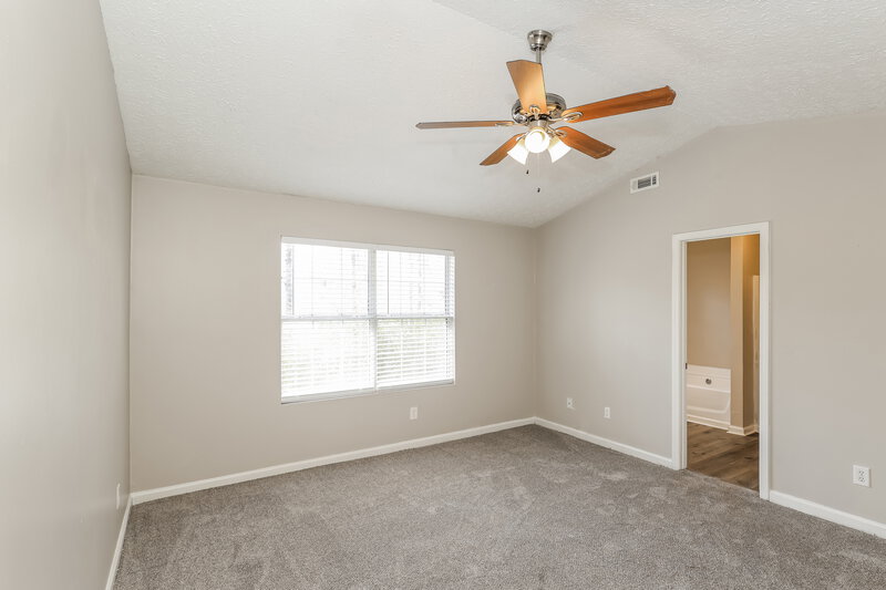 0/Mo, 39 Fairview Drive Newnan, GA 30263 Main Bedroom View